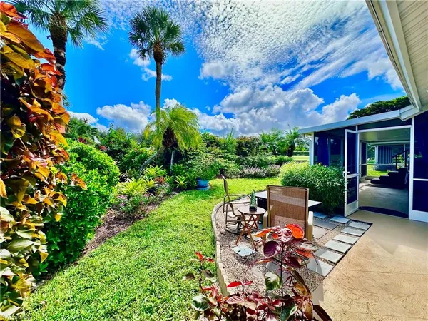$469,900 | 21137 Butchers Holler, Estero, FL 33928