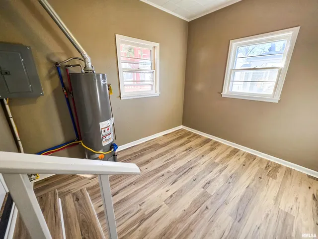 $145,000 | 110 Hickory Street, Flora, IL 62839