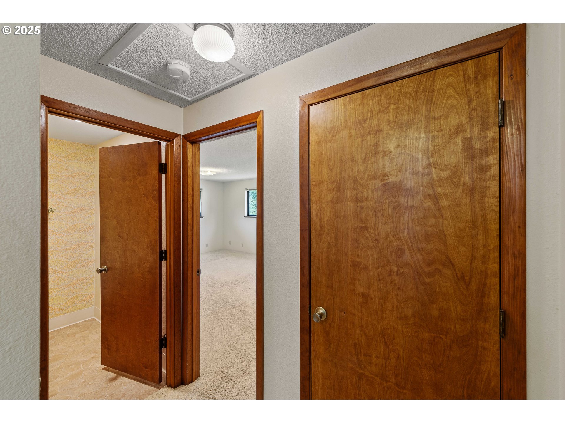 69936 Stage Road North Bend, OR 97459 - Photo 17 of 48 Gallery Image 17