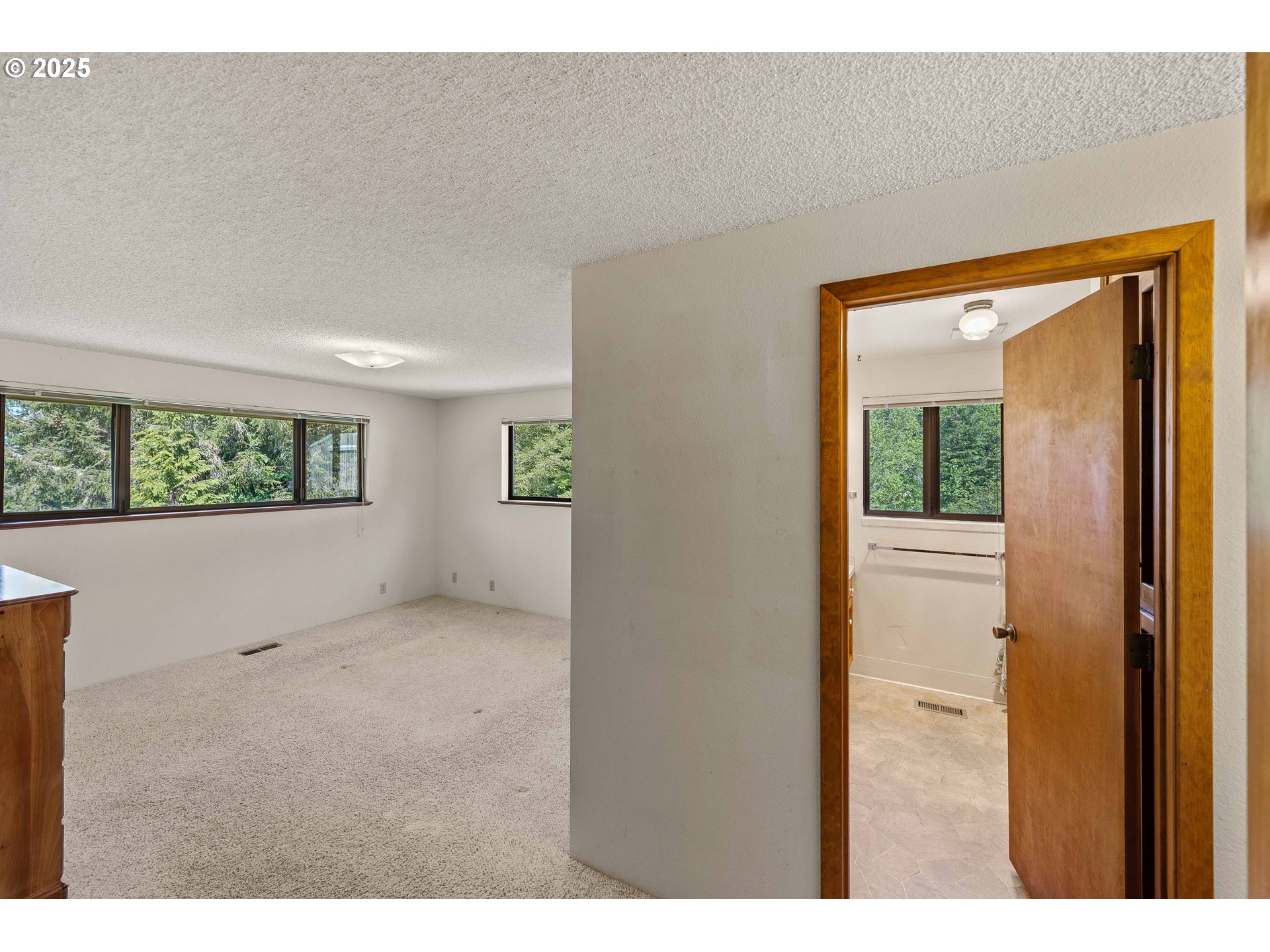 69936 Stage Road North Bend, OR 97459 - Photo 21 of 48 Gallery Image 21