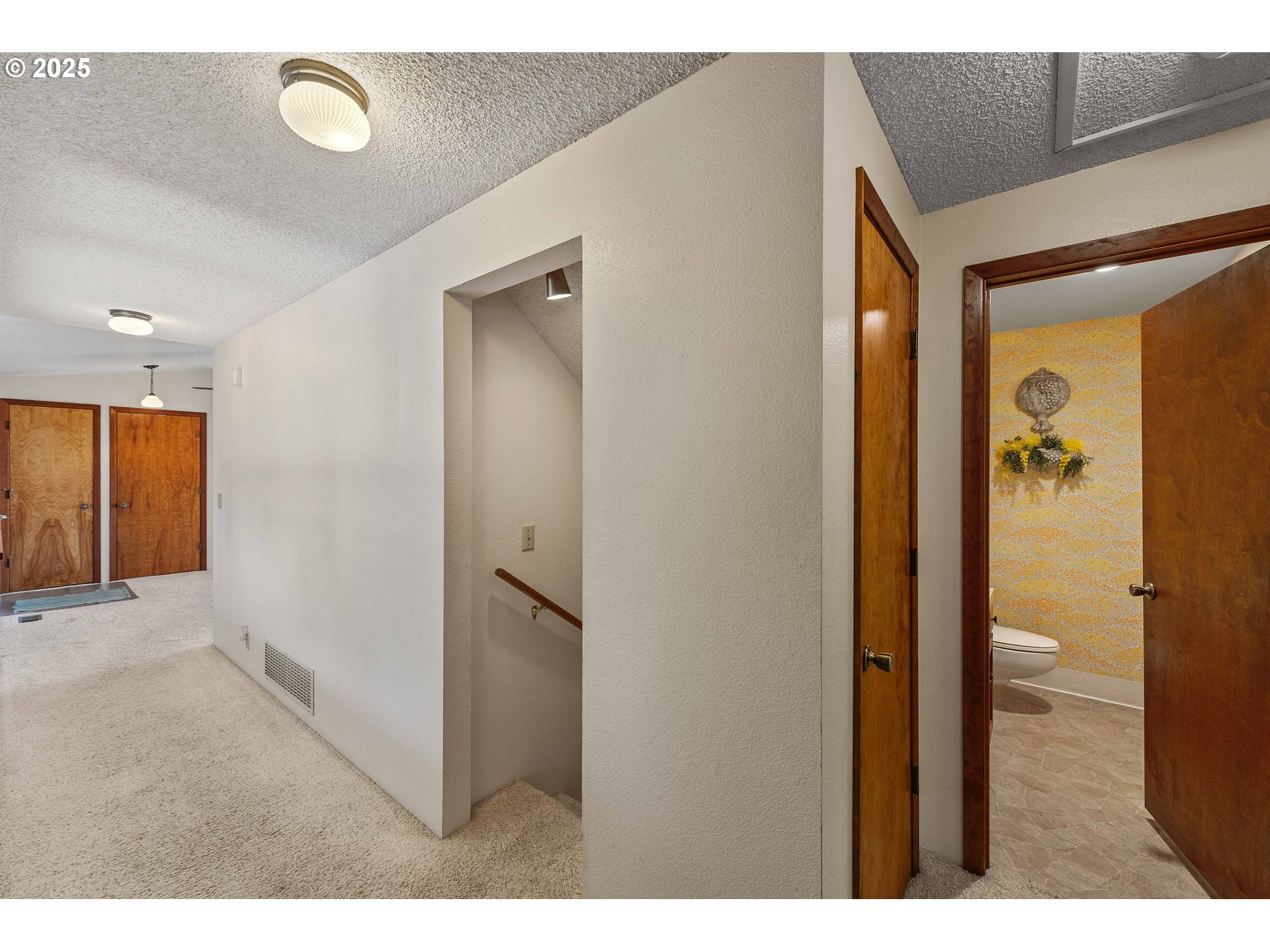 69936 Stage Road North Bend, OR 97459 - Photo 23 of 48 Gallery Image 23