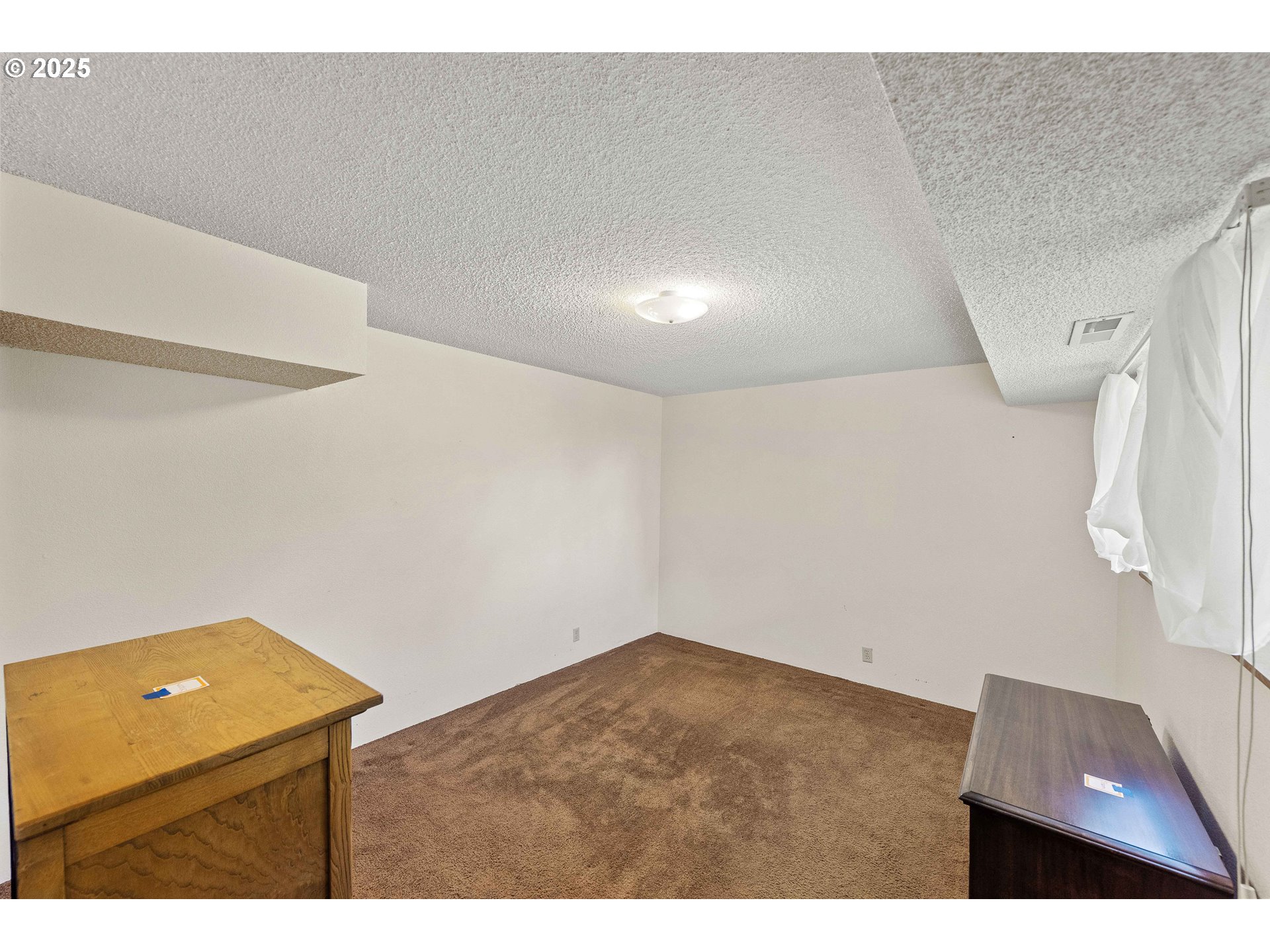 69936 Stage Road North Bend, OR 97459 - Photo 25 of 48 Gallery Image 25