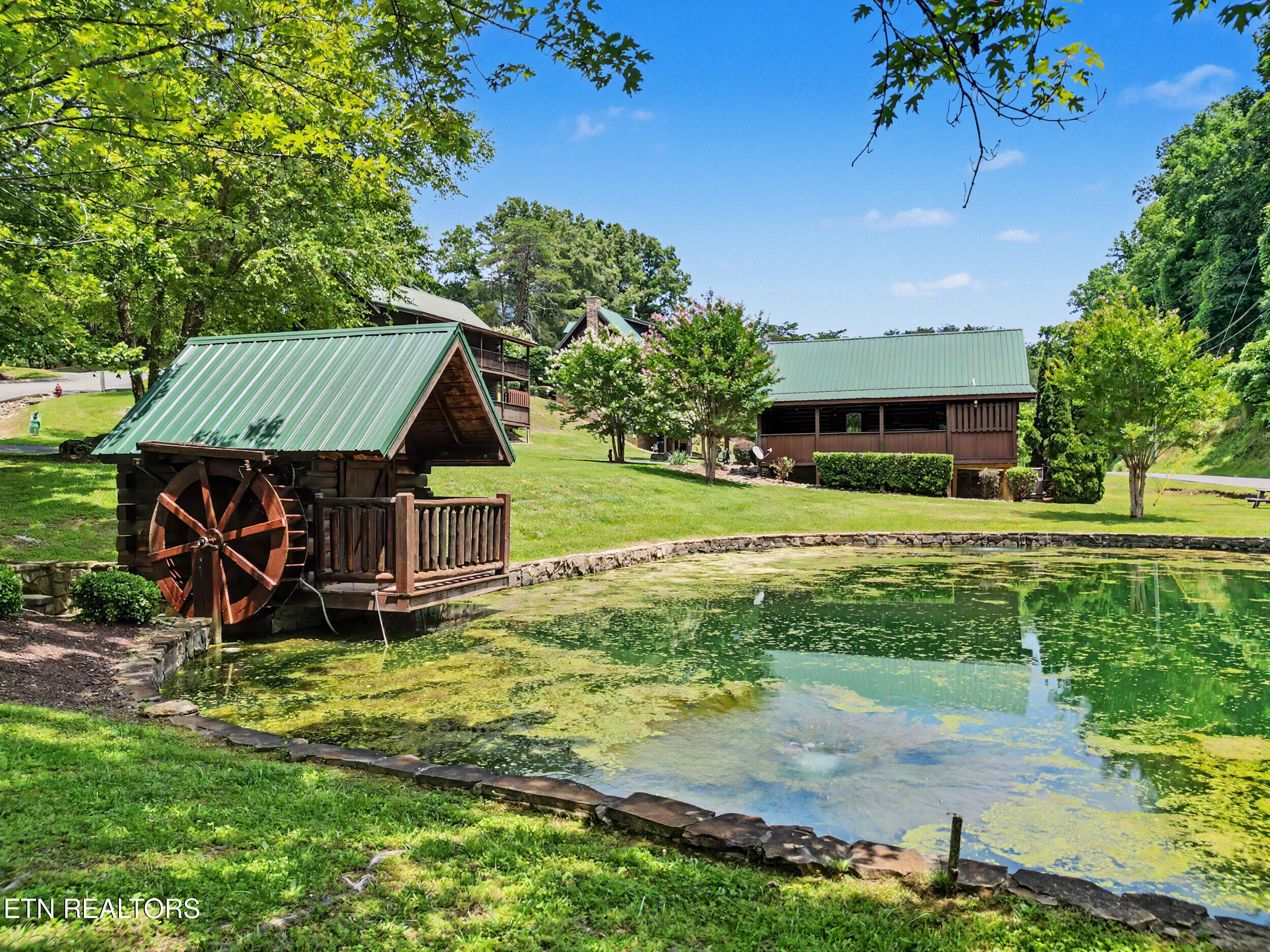 1629 Little Cabin Loop Pigeon Forge, TN 37862 - Photo 52 of 59 52_dji_0105