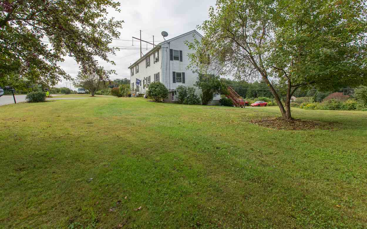 64 Kienia Road, Unit B Hudson, NH 03051 - Photo 3 of 16