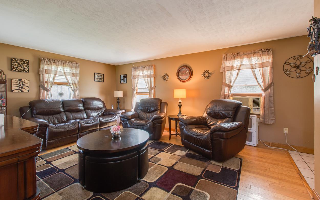 64 Kienia Road, Unit B Hudson, NH 03051 - Photo 10 of 16