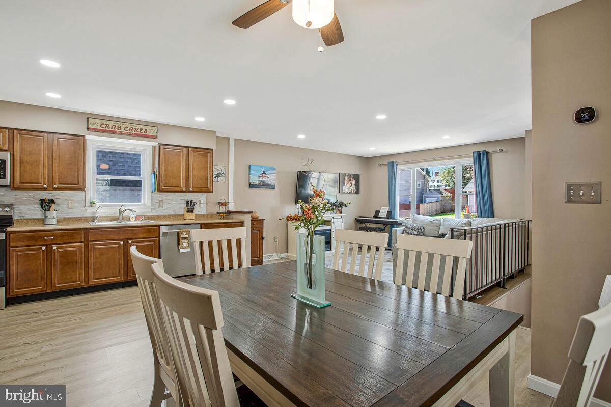 1615 Ruxton Road Edgewater, MD 21037 - Photo 11 of 37