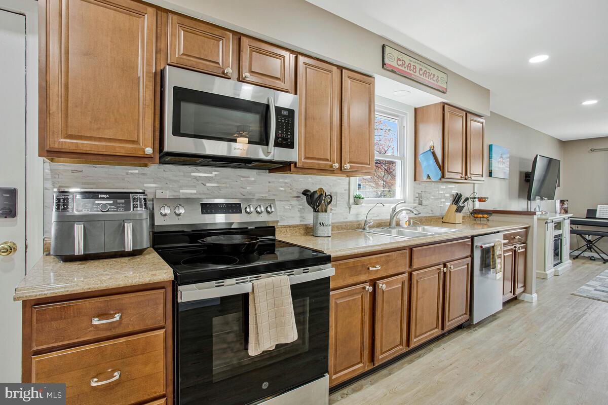 1615 Ruxton Road Edgewater, MD 21037 - Photo 14 of 37