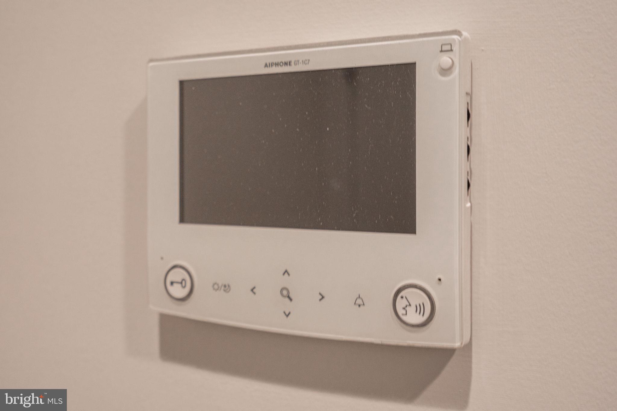 2609 Federal Street, Unit D Philadelphia, PA 19146 - Photo 26 of 27 a view of door