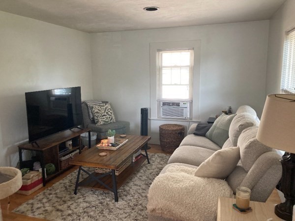 17 Carter Road, Unit 2 Braintree, MA 02184 - Photo 6 of 10