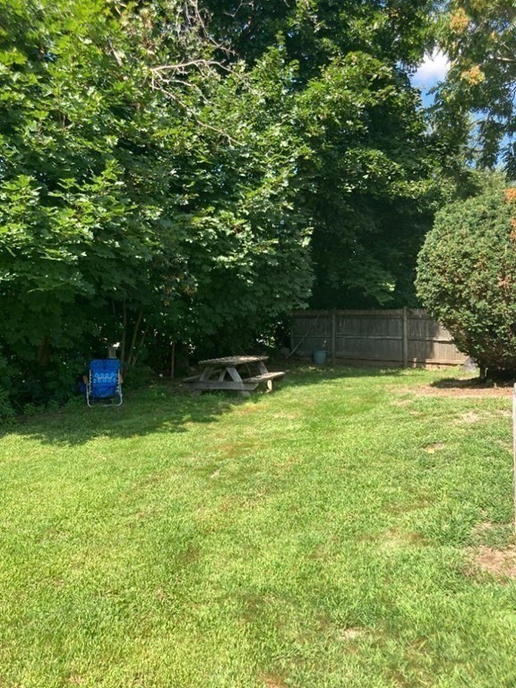 17 Carter Road, Unit 2 Braintree, MA 02184 - Photo 9 of 10
