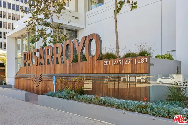 a picture of a wall with a white wall and a picture