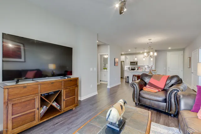 $3,750 | 2511 West Queen Creek Road, Unit 160, Chandler, AZ 85248