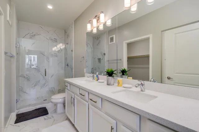 $3,750 | 2511 West Queen Creek Road, Unit 160, Chandler, AZ 85248