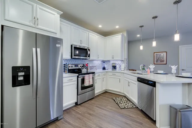 $3,750 | 2511 West Queen Creek Road, Unit 160, Chandler, AZ 85248