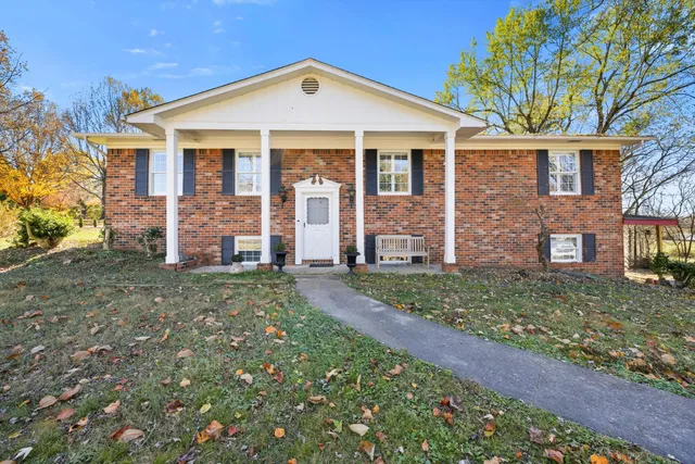 $455,500 | 150 Royal Oaks Drive Northeast, Cleveland, TN 37323