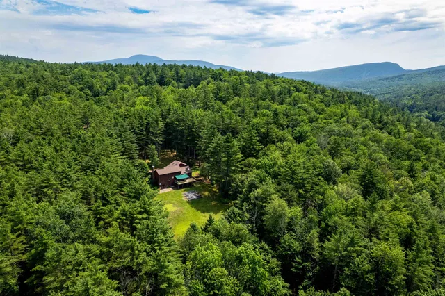 $3,800 | 61 Dorchester Road, Lyme, NH 03768