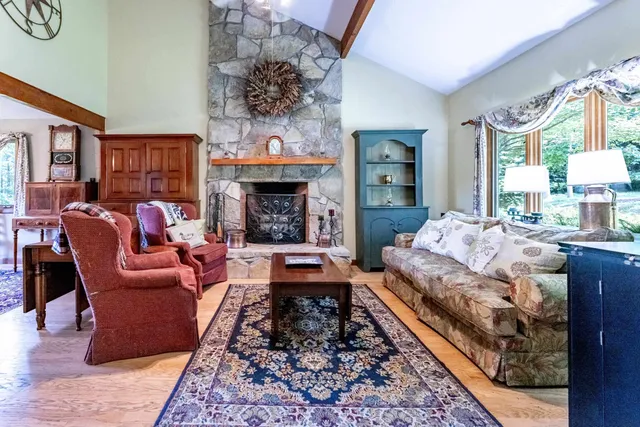 $3,800 | 61 Dorchester Road, Lyme, NH 03768