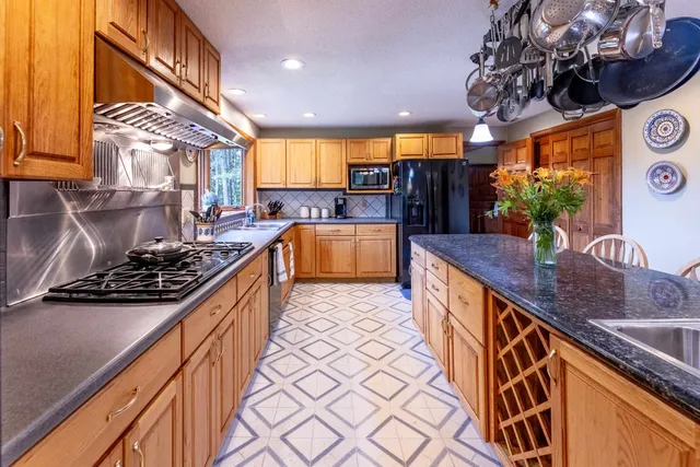 $3,800 | 61 Dorchester Road, Lyme, NH 03768