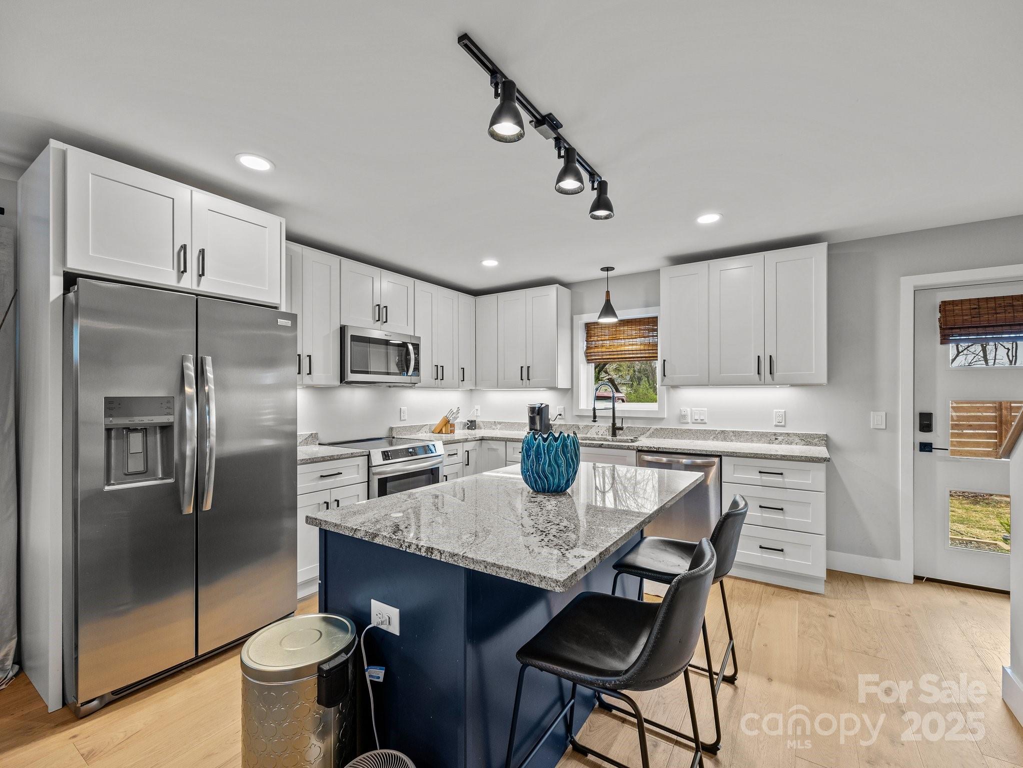 308 Emma Road Asheville, NC 28806 - Photo 8 of 30 Gallery Image 8