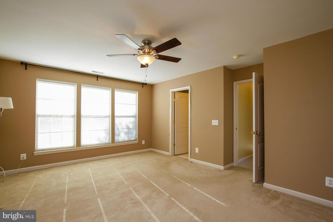 8113 Jacobs Field Road Rosedale, MD 21237 - Photo 21 of 29 Bedroom (Master)