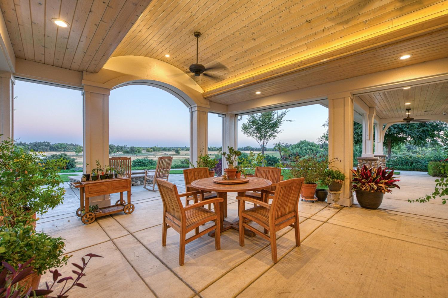 1098 South Rainbow Route Sanger, CA 93657 - Photo 31 of 70 a outdoor space with furniture and garden view