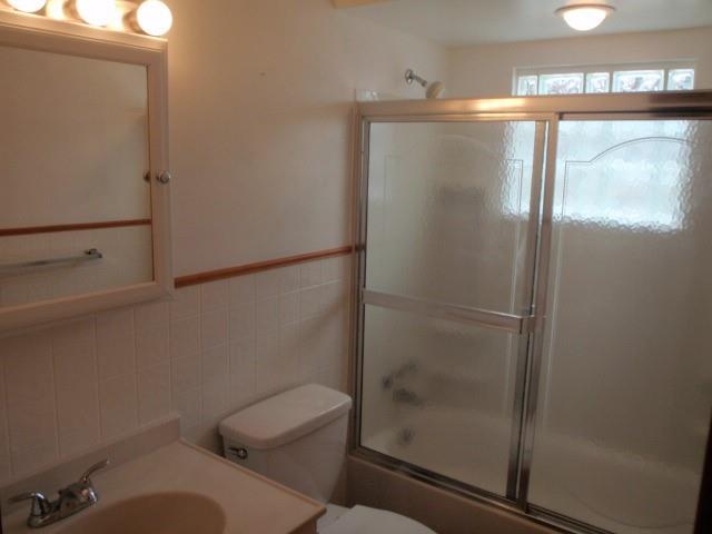 133 Ridge Avenue Bellevue, PA 15202 - Photo 11 of 25 Gallery Image 11