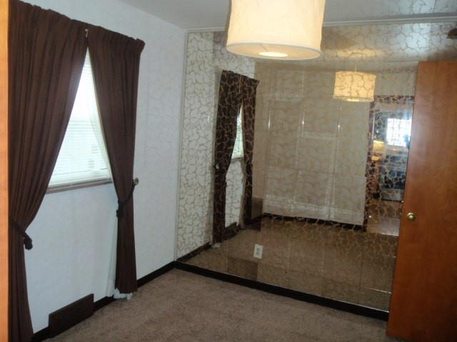 133 Ridge Avenue Bellevue, PA 15202 - Photo 9 of 25 Gallery Image 9