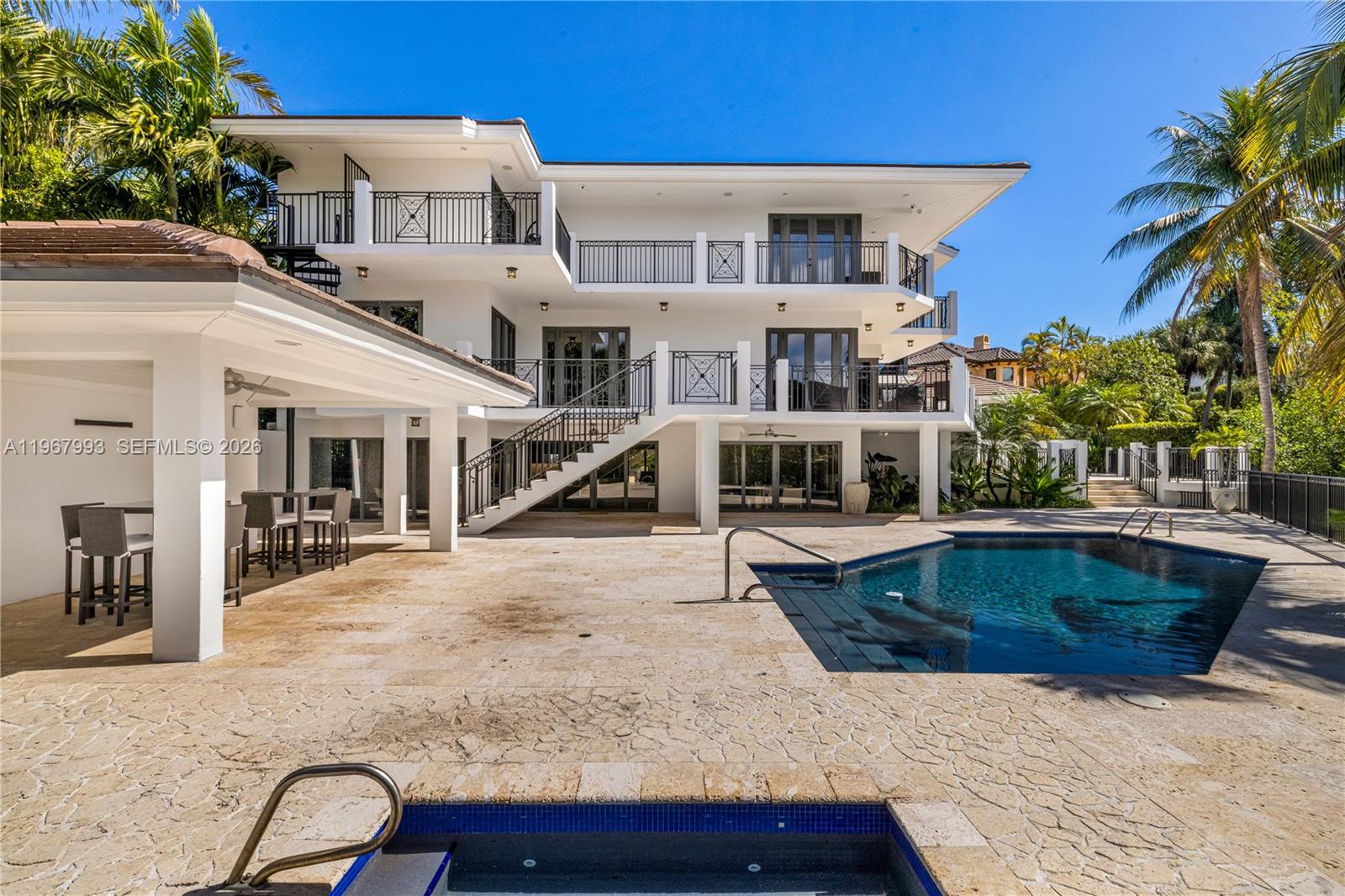 460 Costanera Road Coral Gables, FL 33143 - Photo 22 of 36