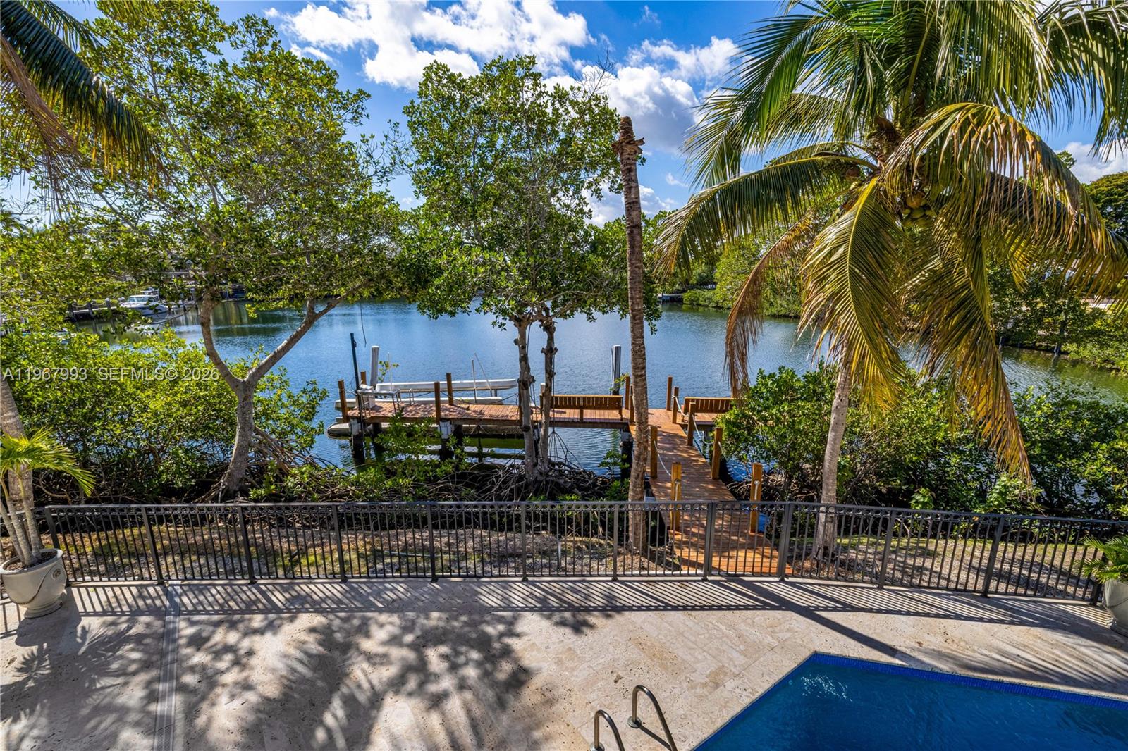 460 Costanera Road Coral Gables, FL 33143 - Photo 27 of 36