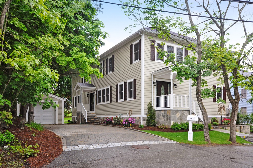 17 Reed Street, Unit 2 Arlington, MA 02474 - Photo 1 of 27 Gallery Image 1