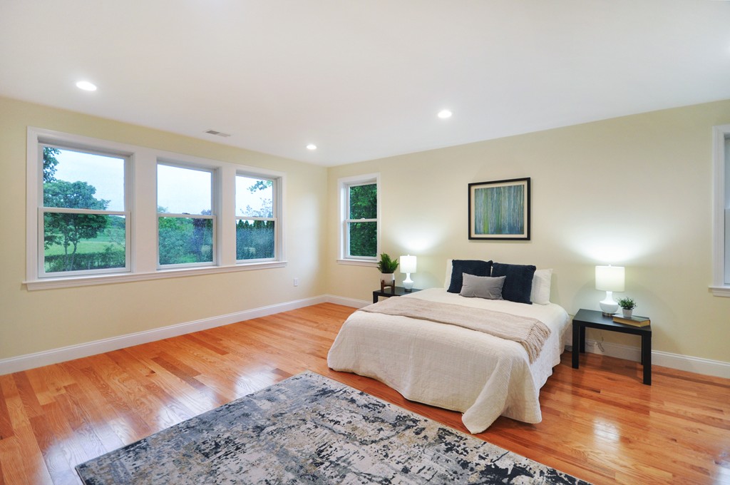 17 Reed Street, Unit 2 Arlington, MA 02474 - Photo 16 of 27 Gallery Image 16