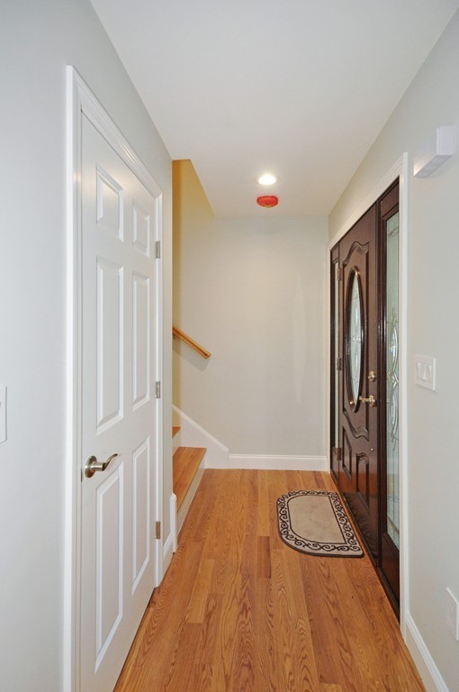 17 Reed Street, Unit 2 Arlington, MA 02474 - Photo 3 of 27 Gallery Image 3