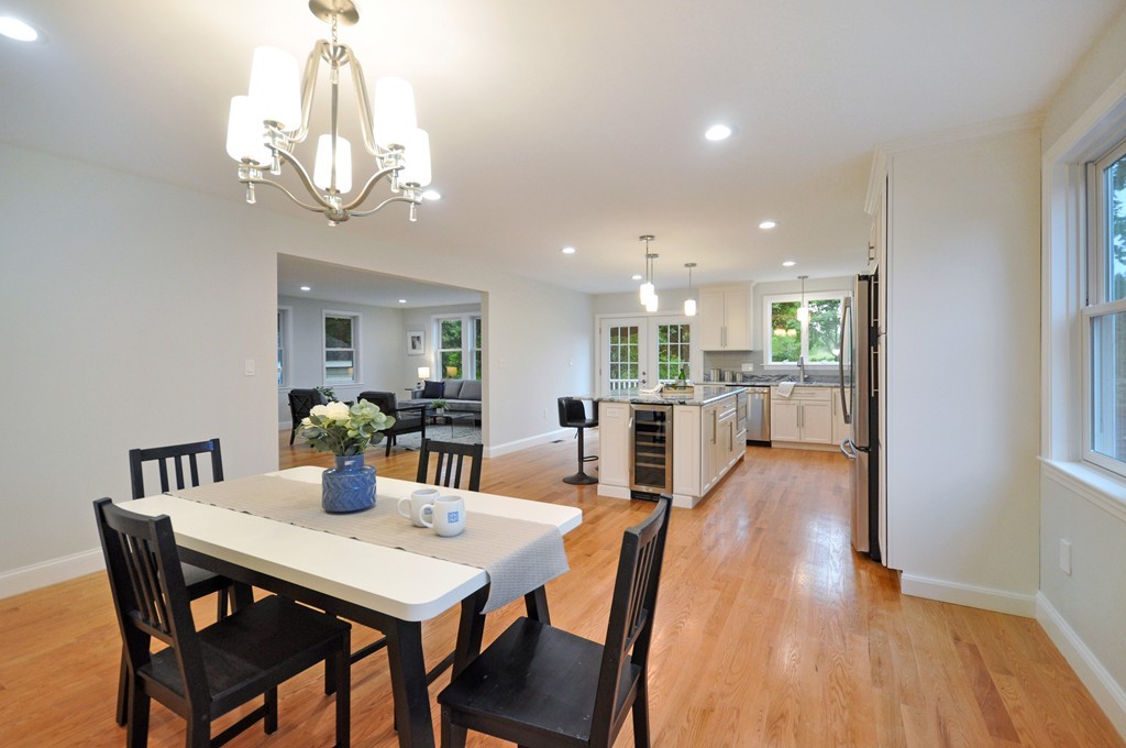 17 Reed Street, Unit 2 Arlington, MA 02474 - Photo 8 of 27 Gallery Image 8