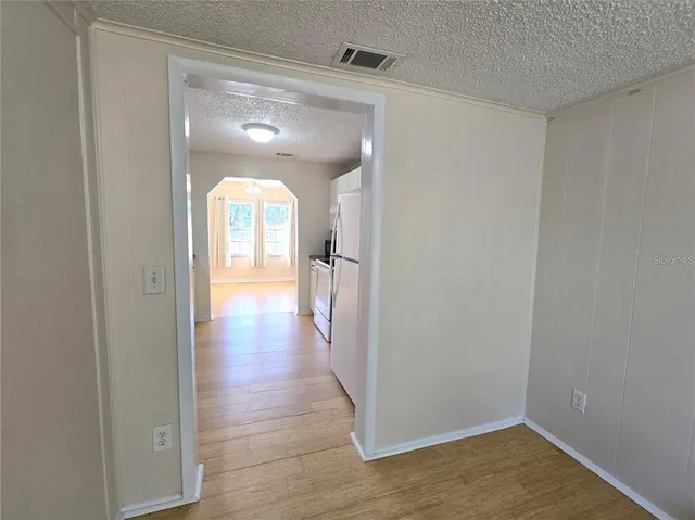 $1,600 | 309 Lakedale Drive, Auburndale, FL 33823