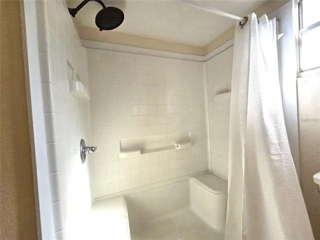 $1,600 | 309 Lakedale Drive, Auburndale, FL 33823