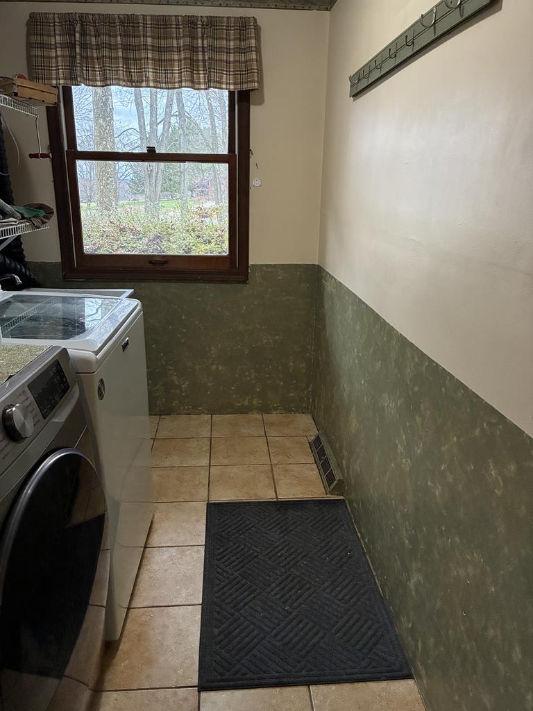 114 Hershey Road Franklin, PA 16323 - Photo 18 of 21 Gallery Image 18
