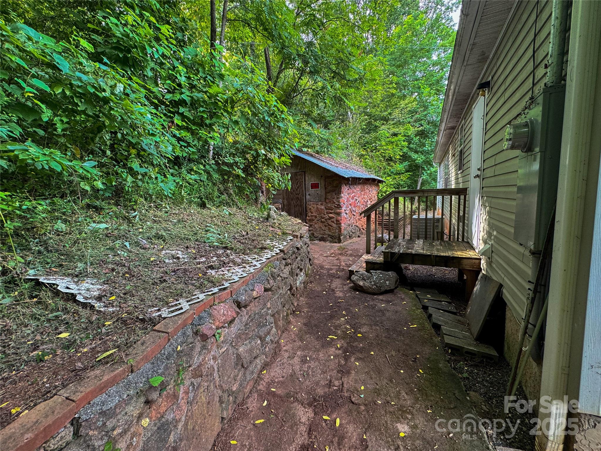 6 Dirt Road Sylva, NC 28779 - Photo 14 of 15 Gallery Image 14