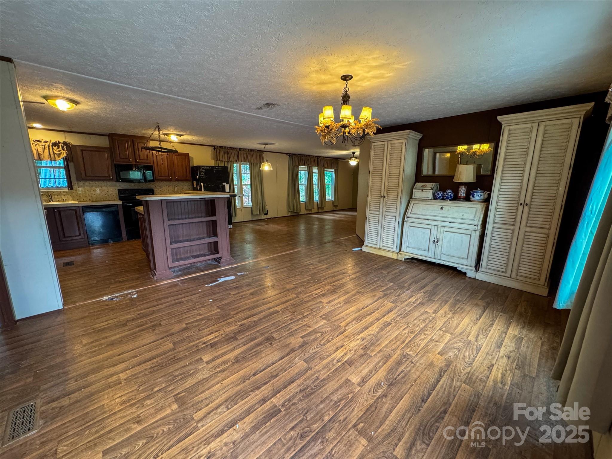 6 Dirt Road Sylva, NC 28779 - Photo 4 of 15 Gallery Image 4
