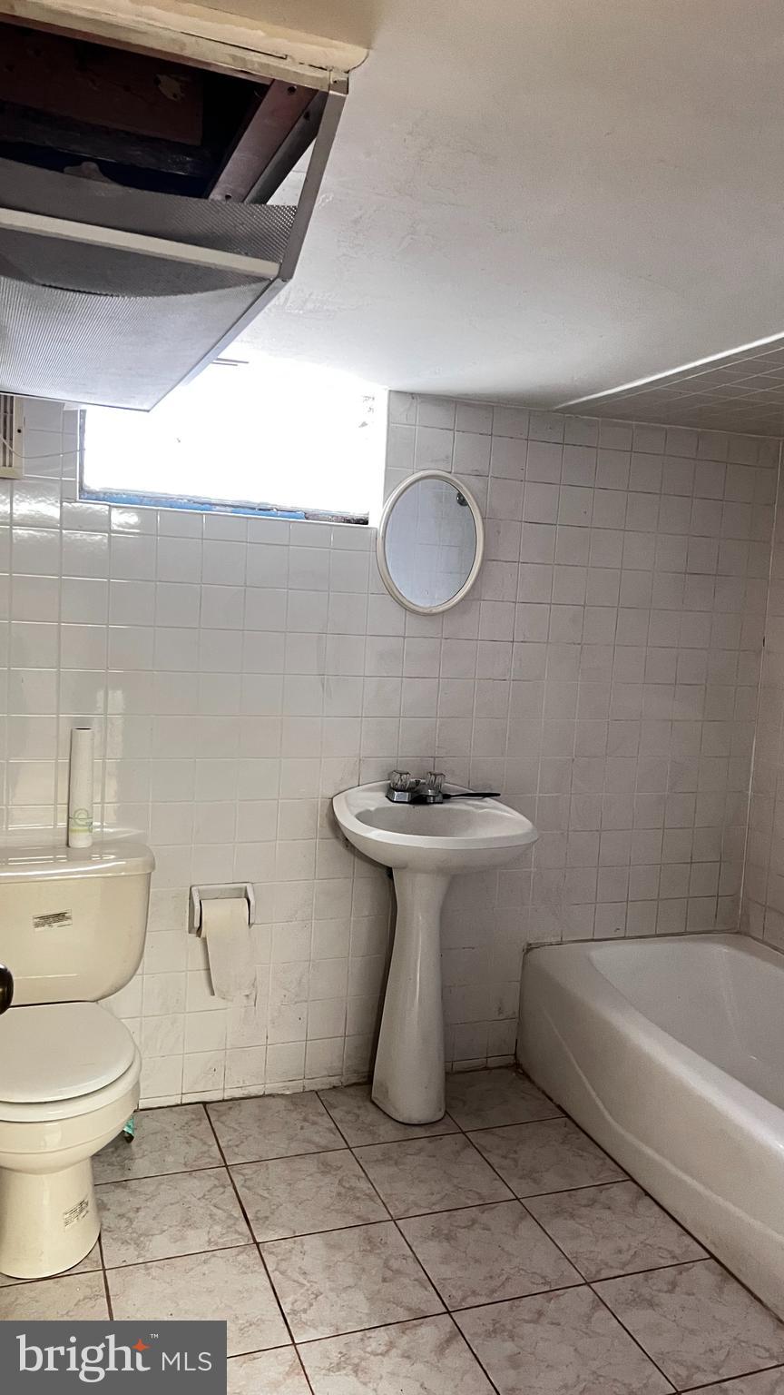 930 Tasker Street Philadelphia, PA 19148 - Photo 18 of 21 Gallery Image 18