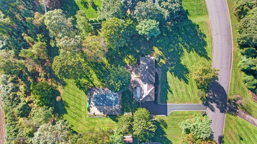 27 Partridge Way Colts Neck, NJ 07722 - Photo 4 of 58 Drone House