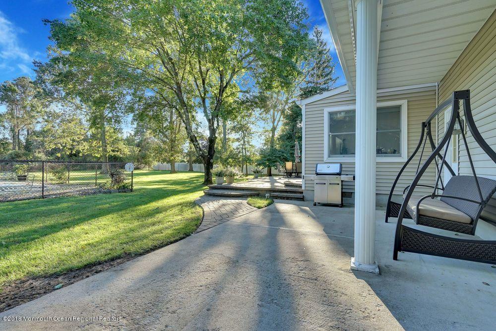 27 Partridge Way Colts Neck, NJ 07722 - Photo 43 of 58 Patio 1