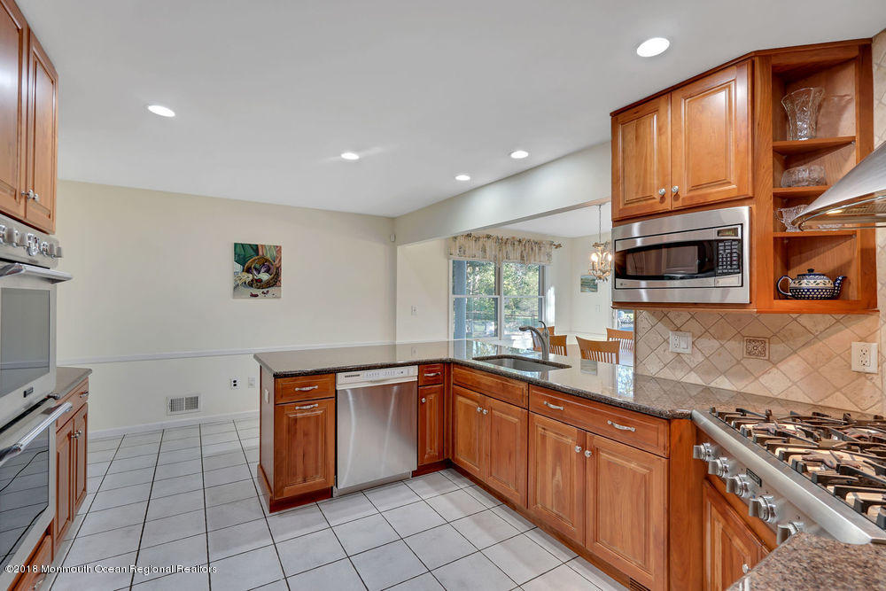 27 Partridge Way Colts Neck, NJ 07722 - Photo 9 of 58 Kitchen 1