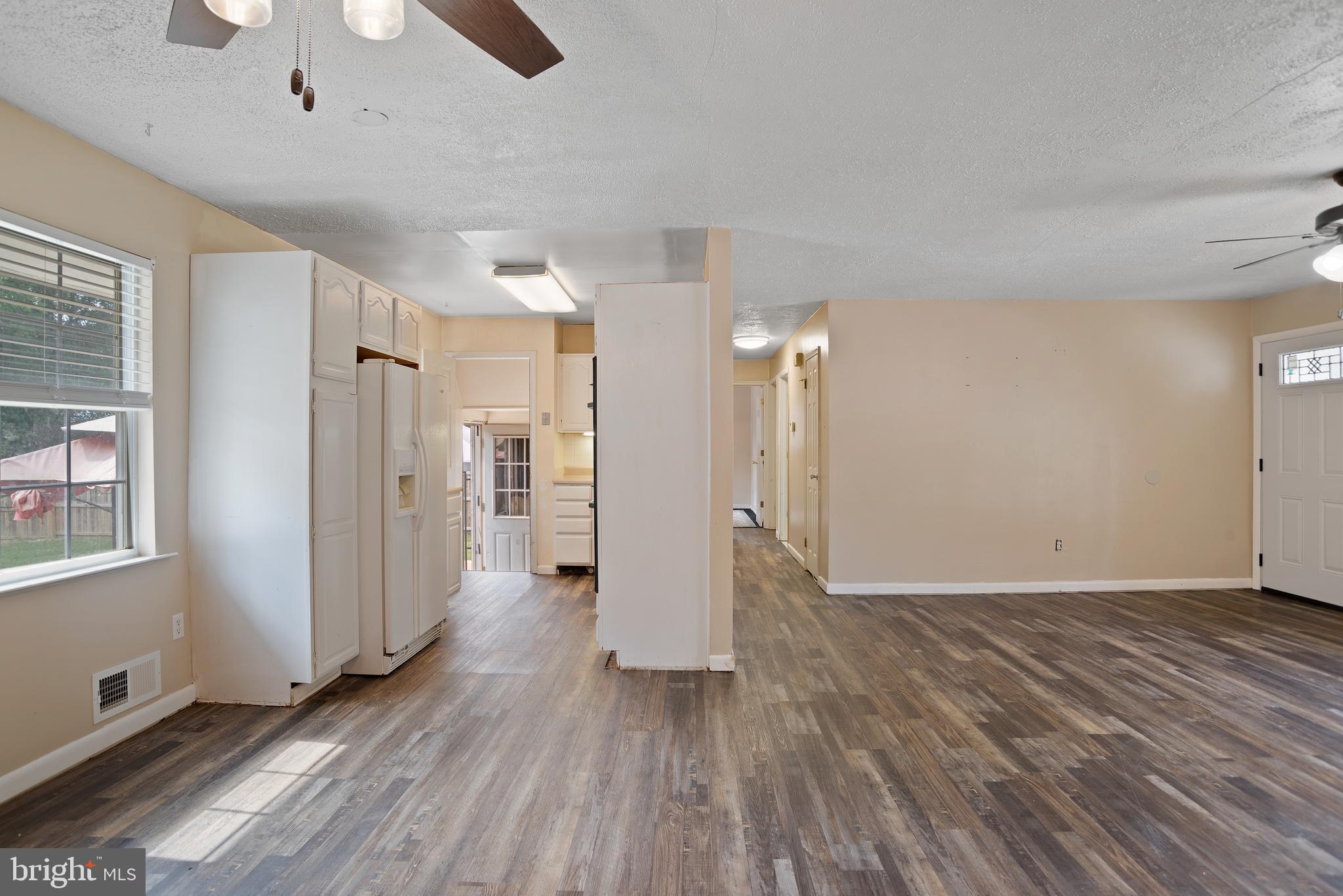 8259 Quarterfield Road Severn, MD 21144 - Photo 9 of 36