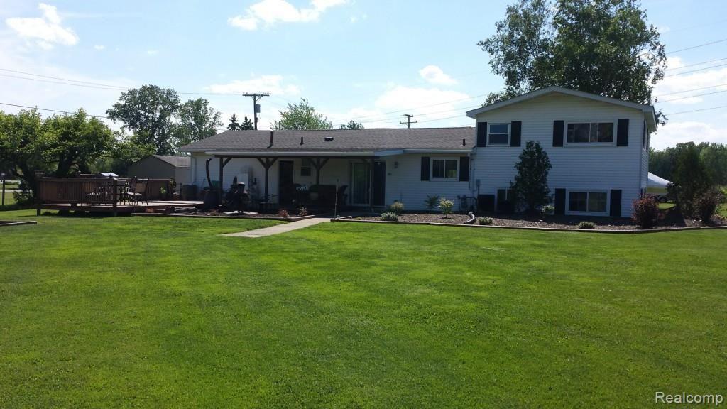 6197 Marsh Road Marine City, MI 48039 - Photo 7 of 41 pic-back.jpg