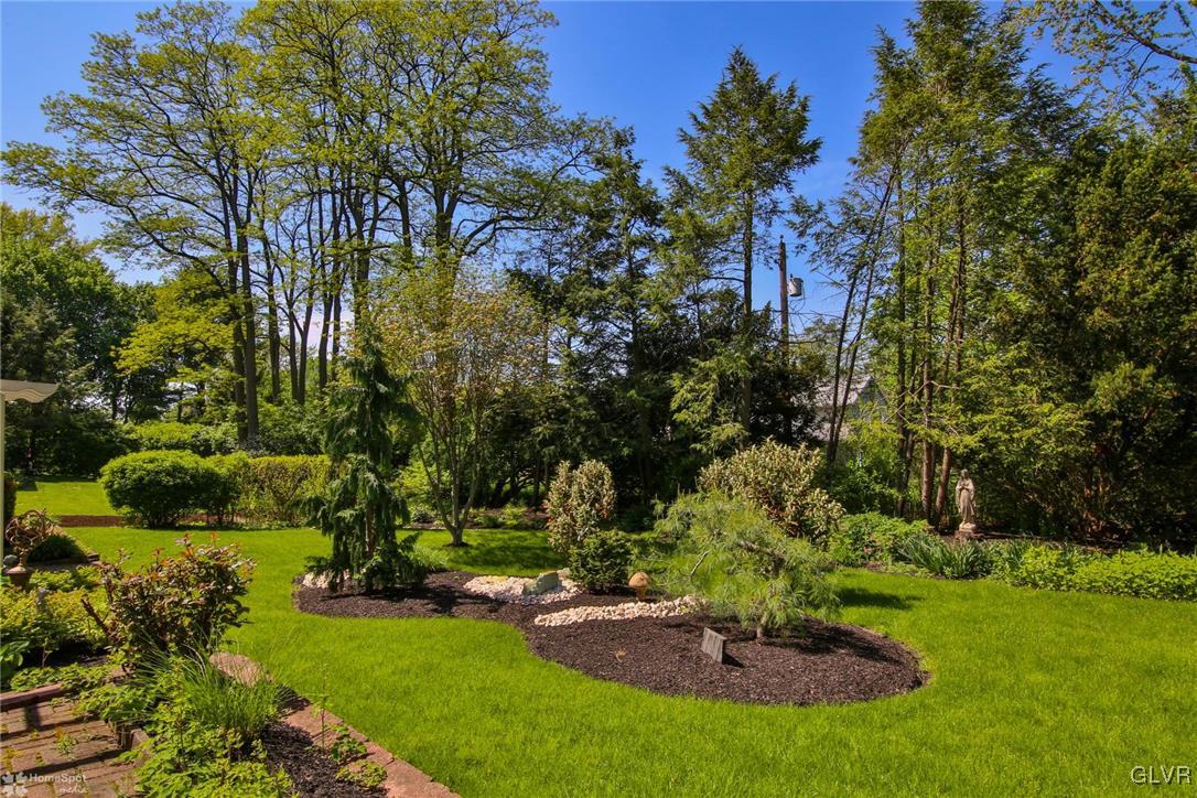 259 East Macada Road Bethlehem, PA 18017 - Photo 22 of 38 Gallery Image 22