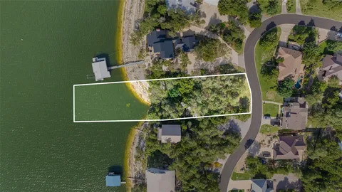 $799,000 | 18401 Lakepoint Circle, Point Venture, TX 78645