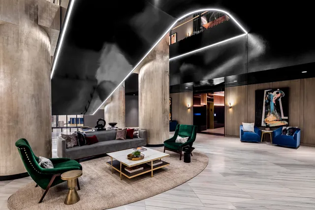 $1,230,000 | 252 South Street, Unit 8J | Two Bridges