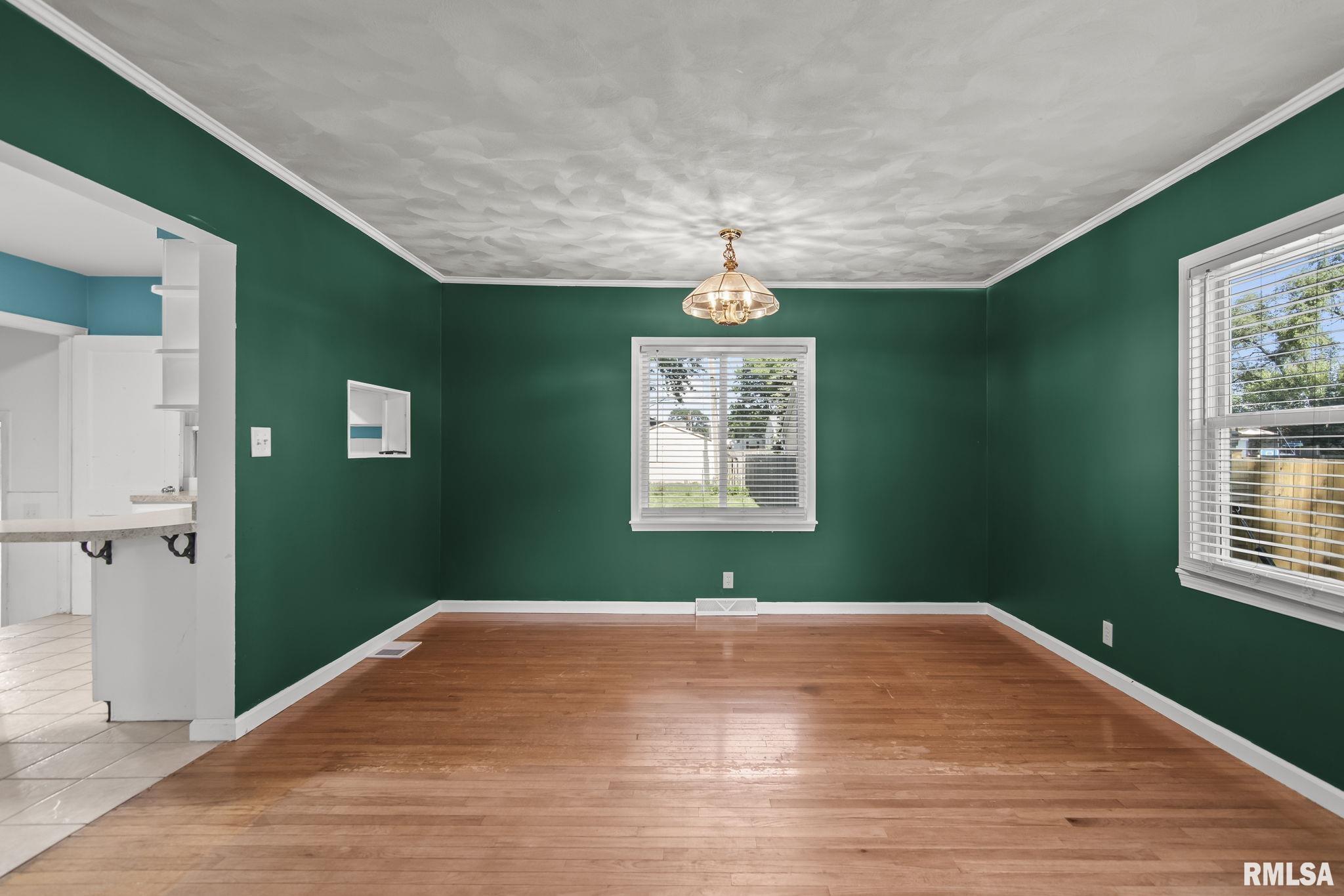 3219 Butler Street Springfield, IL 62703 - Photo 7 of 36