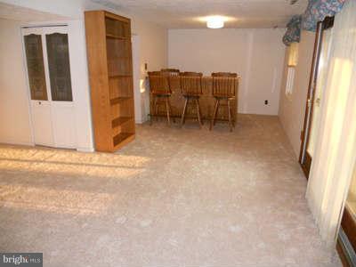 5316 Balistan Road Baltimore, MD 21237 - Photo 11 of 18 Family Room