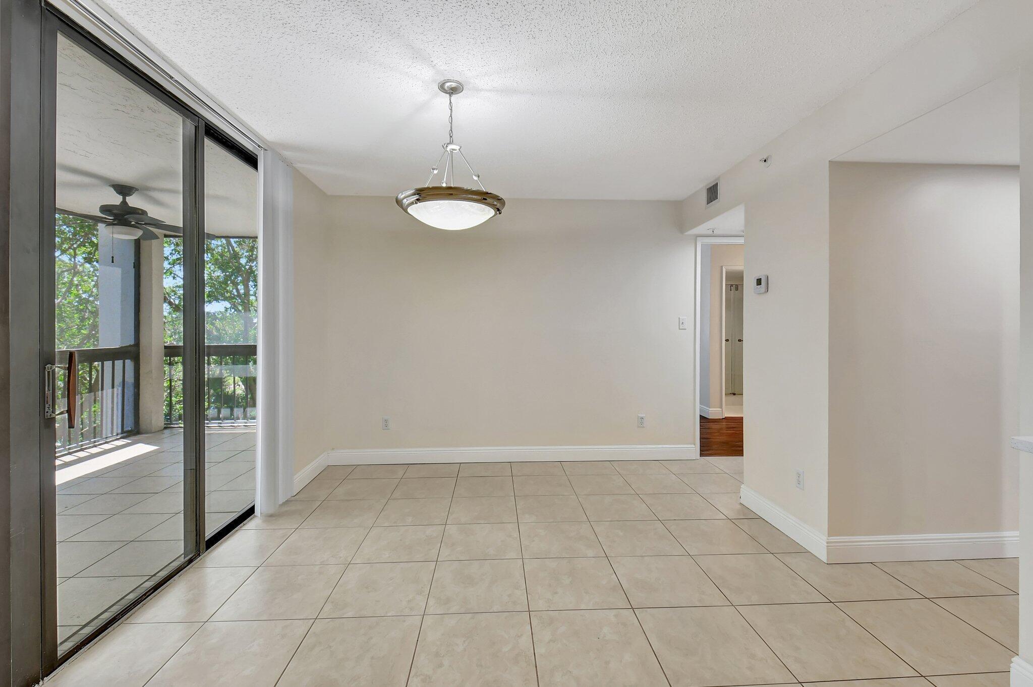 820 Lavers Circle, Unit G402 Delray Beach, FL 33444 - Photo 10 of 28 820 LAVERS CIRCEL #G402
